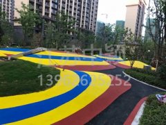 蘇州住宅區(qū)畫彩色道路劃線的找誰設計規(guī)范施工？