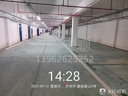 蘇州魯能泰山停車(chē)場(chǎng)劃線_車(chē)庫(kù)劃線項(xiàng)目順利完成。