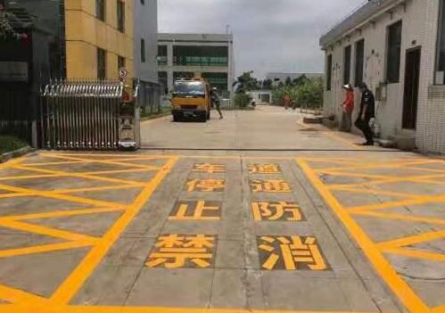 蘇州小區(qū)的消防通道如何劃線？小區(qū)消防通道劃線施工單位？