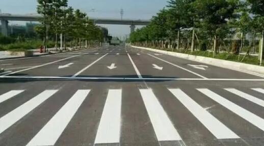 蘇州道路劃線施工后怎樣對地坪進行保養(yǎng)？