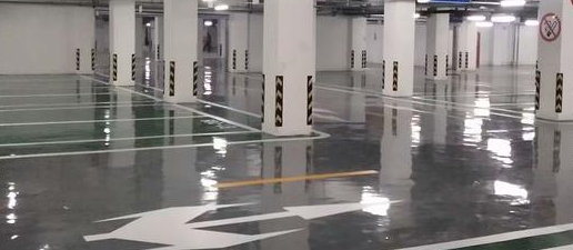 停車位劃線用什么機器？助您打造秩序停車場！