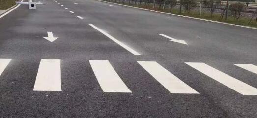 合肥廠區(qū)路面劃線成本揭秘，合肥市場的價格范圍與選擇建議